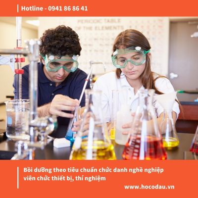 Bồi dưỡng theo tiêu chuẩn chức danh nghề nghiệp viên chức thiết bị, thí nghiệm